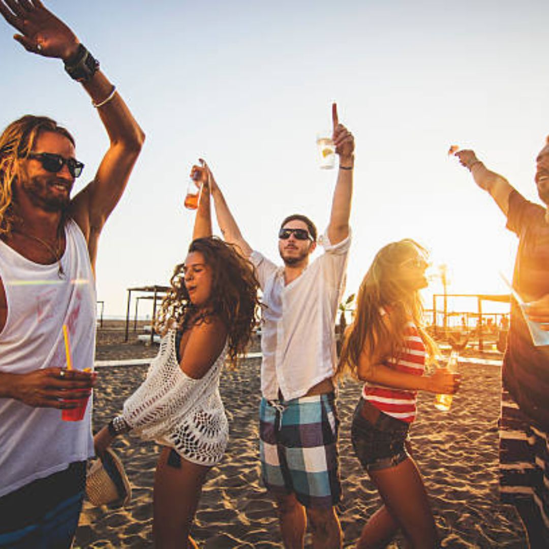 Il cielo è sempre più blu: Beach Party